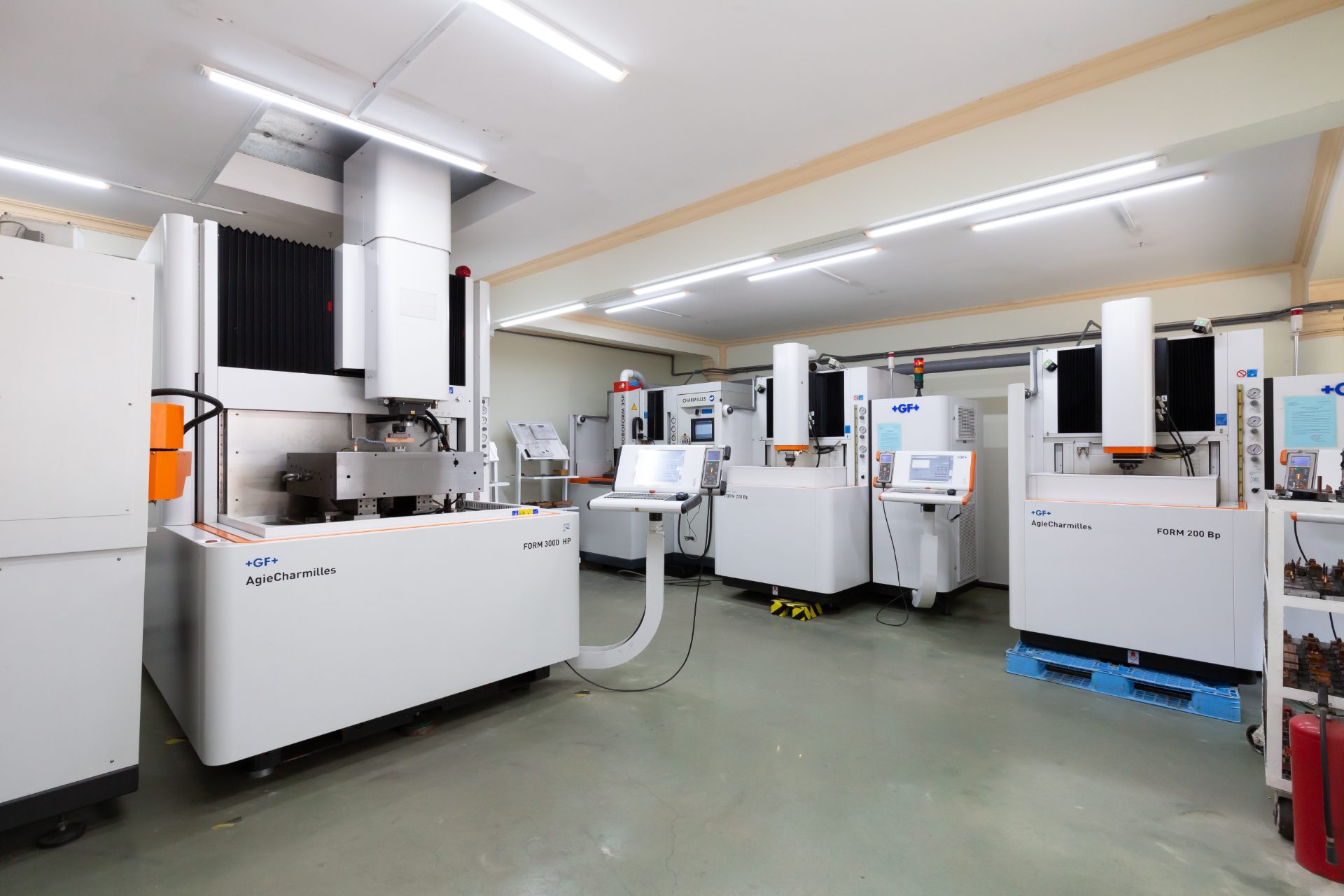 EDM machining workshop at Lap Phuc