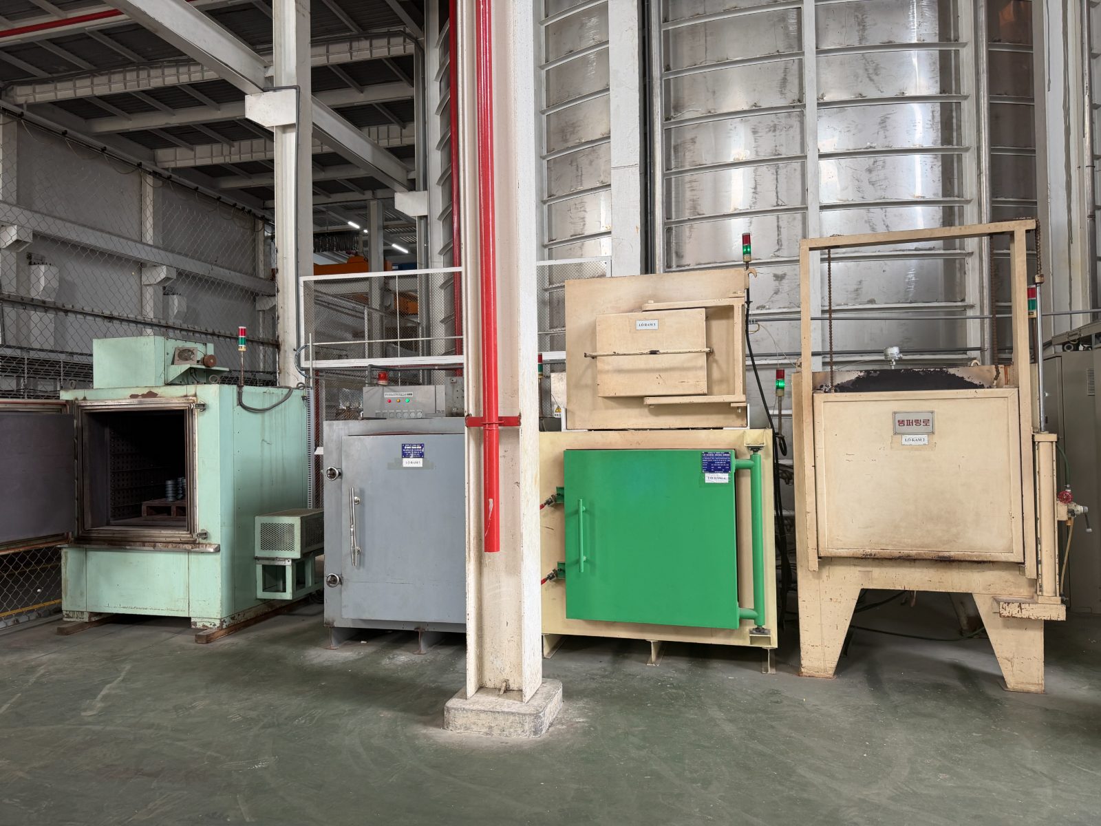 Tempering furnaces